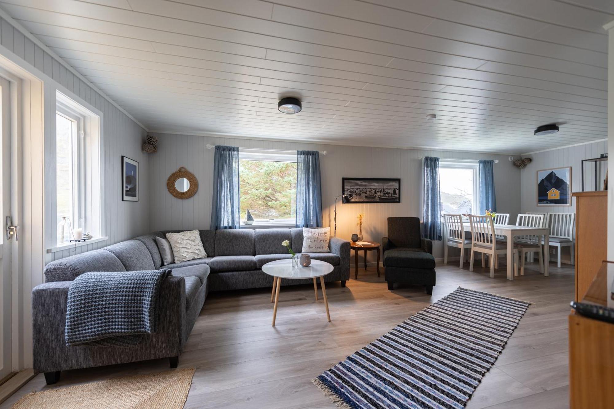 Cozy House By The Fjord In The Heart Of Lofoten راين المظهر الخارجي الصورة