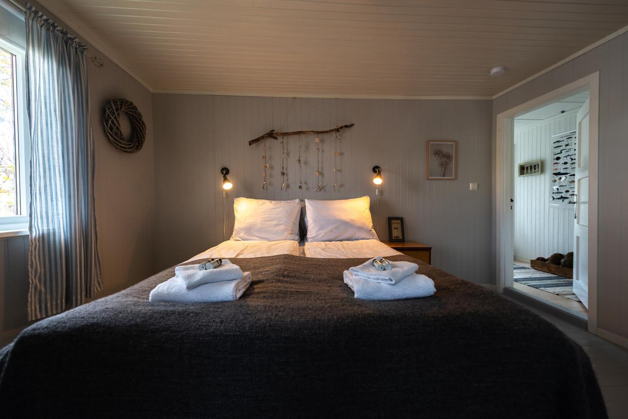 Cozy House By The Fjord In The Heart Of Lofoten راين المظهر الخارجي الصورة